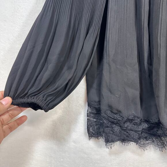 Chelsea28 Medium Black Smocked Lace Top Balloon Sleeve Pleated‎ Formal Sexy Goth - Picture 4 of 10